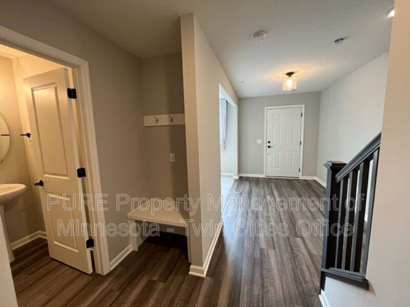 1159 Farrier Rd - Photo 2 of 21