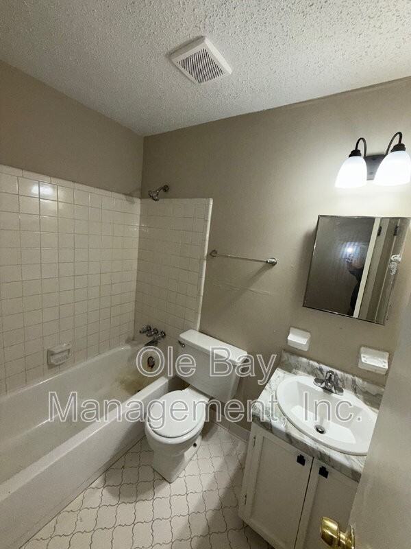 1803 Runnels Rd - Photo 4 of 9