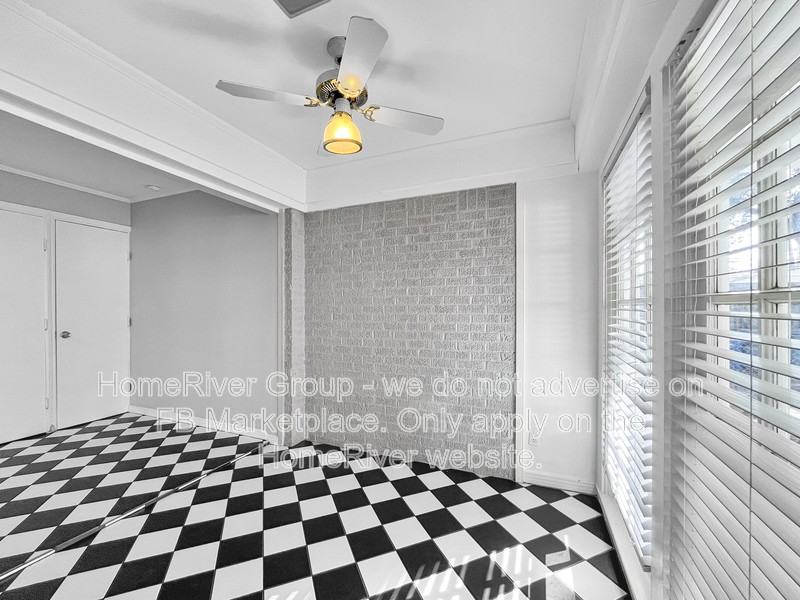 6164 Saint Moritz Ave - Photo 4 of 22