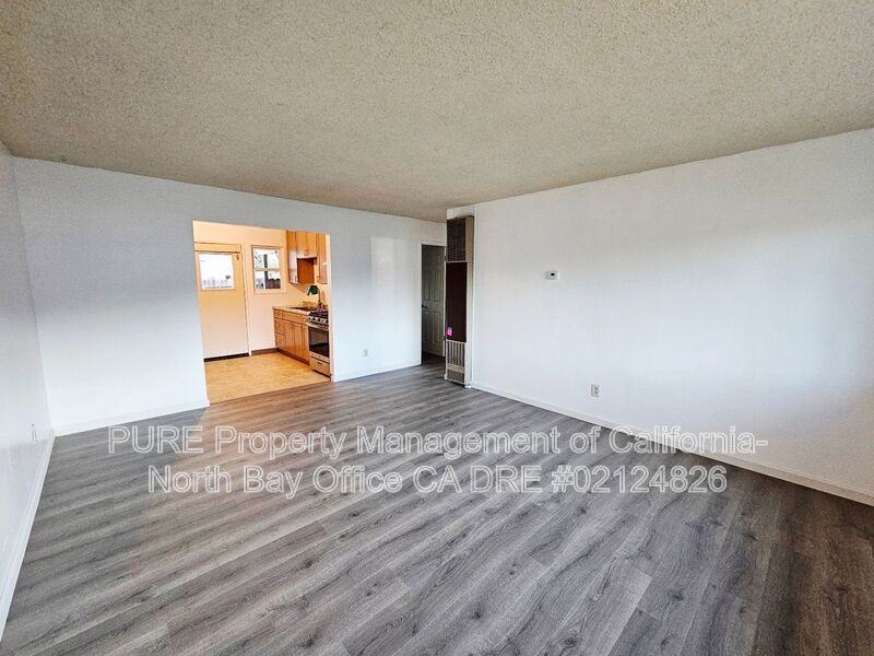 69 Lorraine St #B - Photo 3 of 17