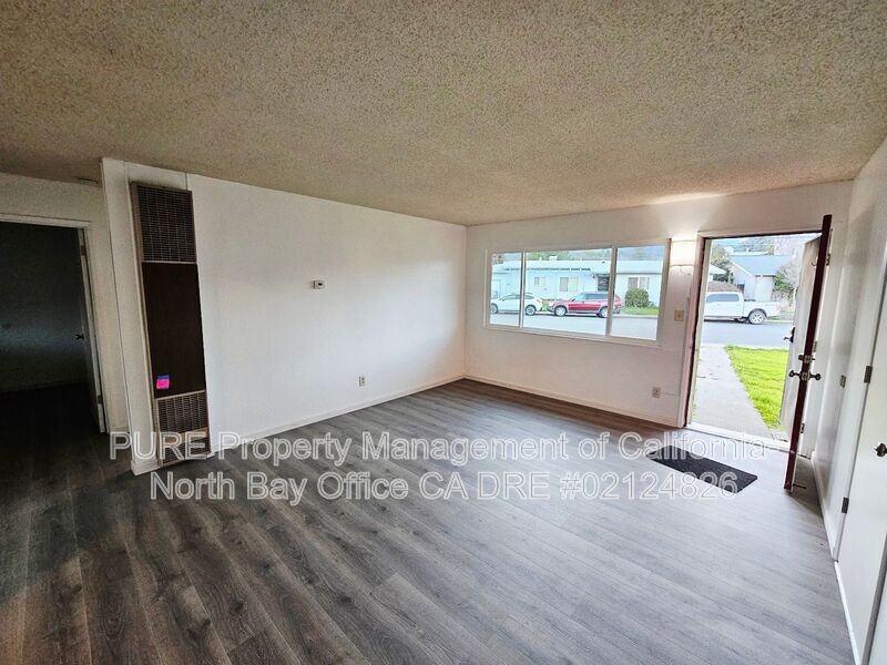 69 Lorraine St #B - Photo 4 of 17