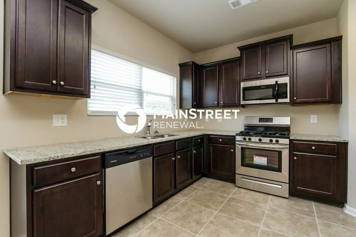 106 Bradford Ct - Photo 4 of 15