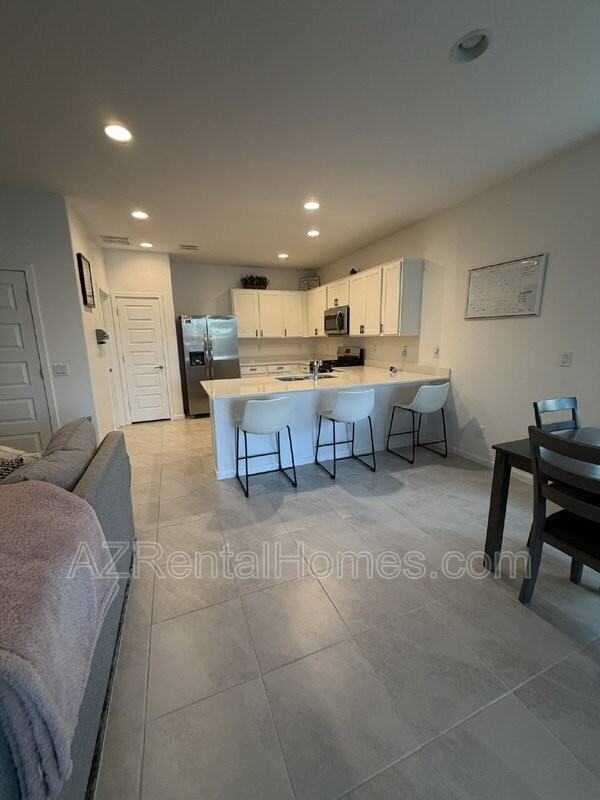 32303 N Tynley Grace Pl - Photo 3 of 39