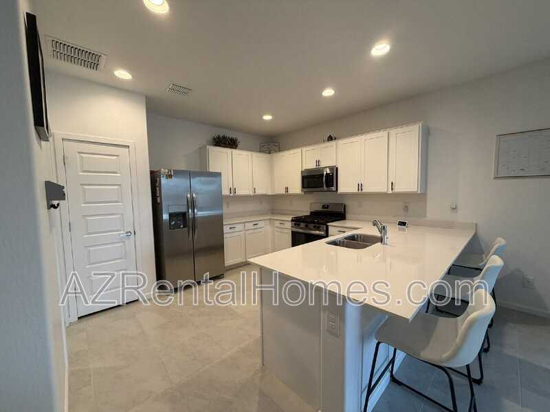 32303 N Tynley Grace Pl - Photo 4 of 39