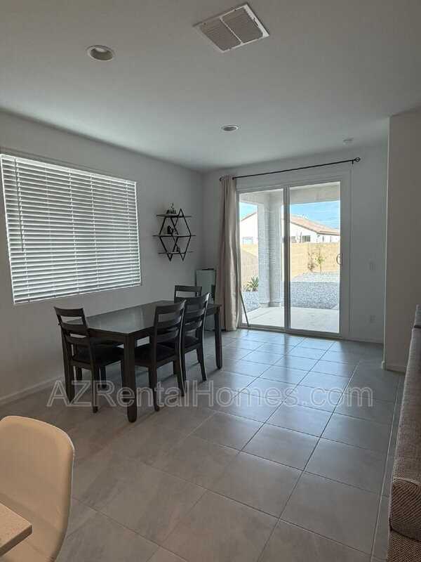 32303 N Tynley Grace Pl - Photo 7 of 39