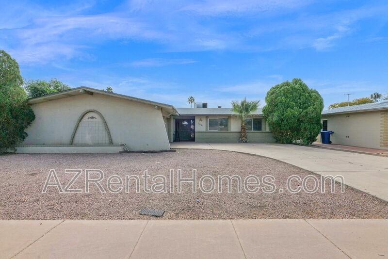 1891 E Dunbar Dr - Photo 2 of 32