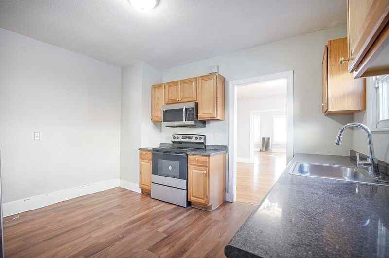 824 Sumner Ave - Photo 3 of 14