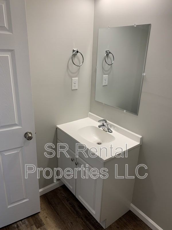 227 Maxwell St #C - Photo 7 of 8