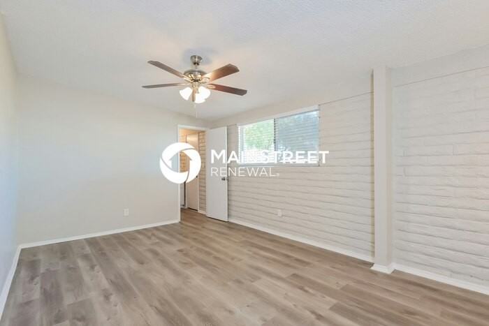 8467 E Shasta Dr - Photo 7 of 16