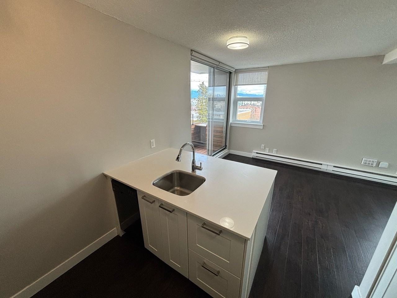 30 East 10th Avenue #806 - Photo 2 of 23