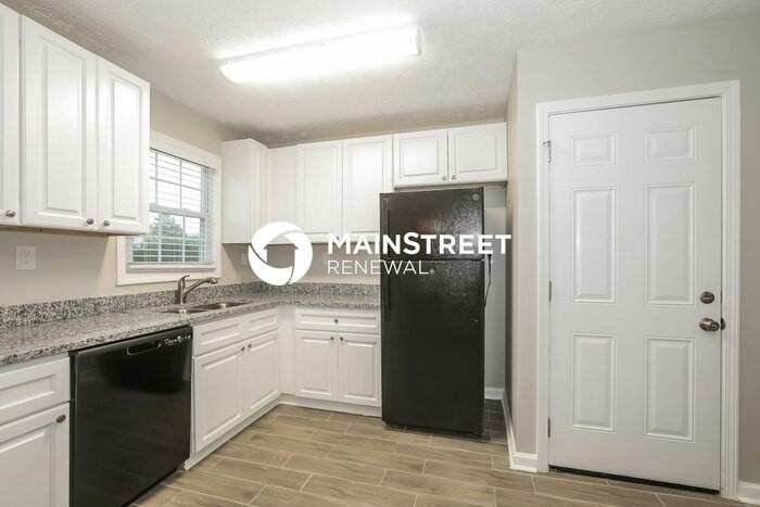 3037 Kathy Ln Nw - Photo 7 of 18