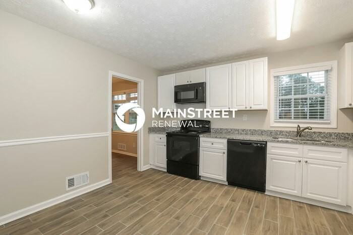 3037 Kathy Ln Nw - Photo 6 of 18