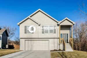 featured image of 235 Jenny Ln