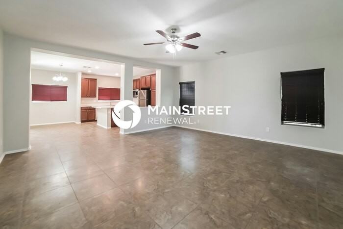 4922 N 110th Ln - Photo 4 of 17