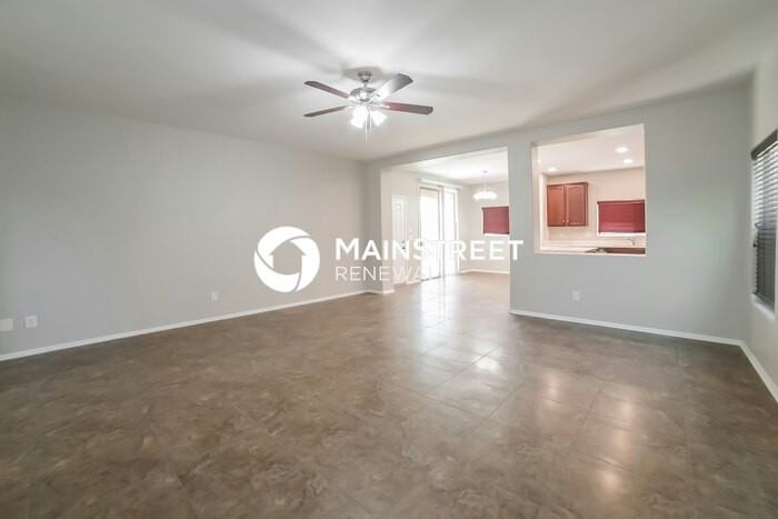 4922 N 110th Ln - Photo 5 of 17