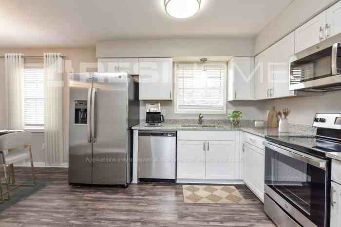 1629 Wesley Way Nw - Photo 2 of 18