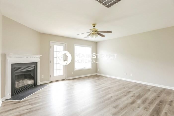 1148 Langston Dr - Photo 4 of 17