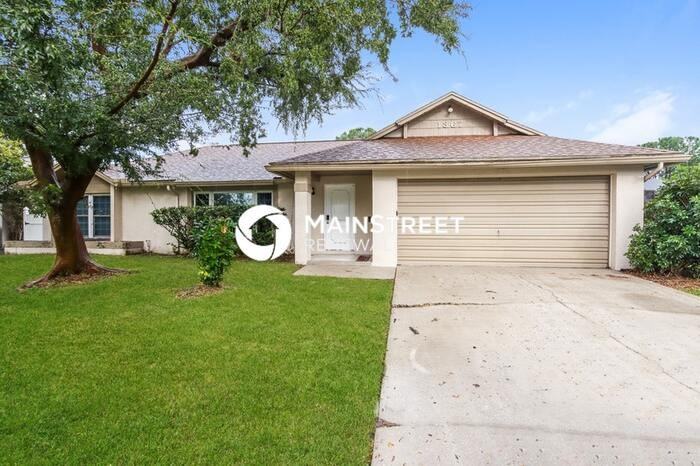 912 Gatewood Ct Ne - Photo 4 of 16