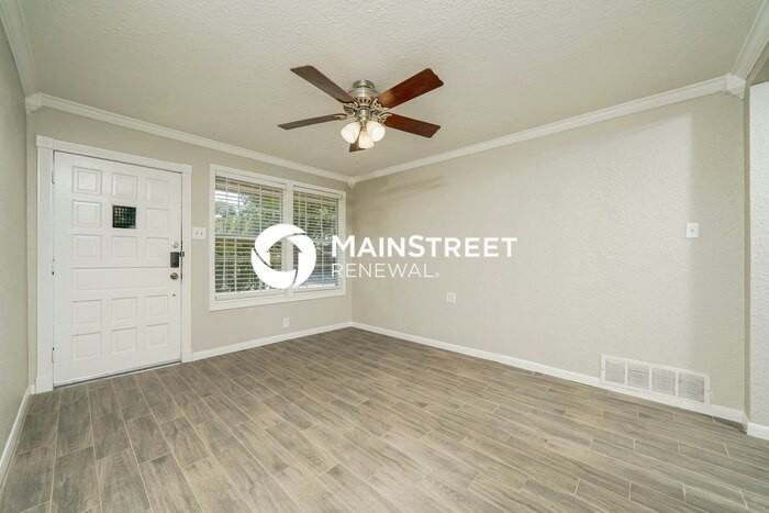 2937 Larry Dr - Photo 4 of 14