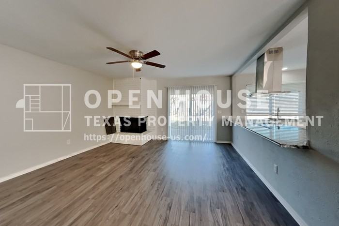 505 Newport Way - Photo 4 of 21