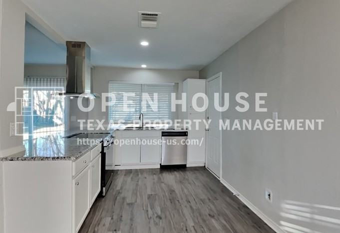 505 Newport Way - Photo 7 of 21