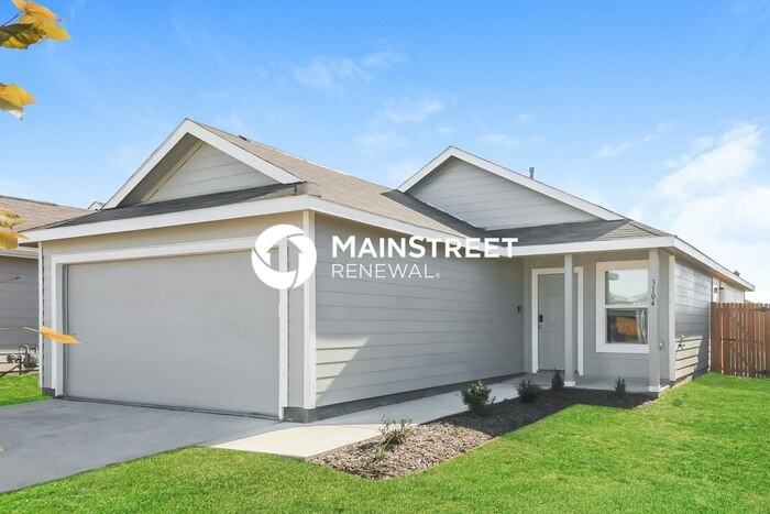 3104 Helix Bay Dr - Photo 2 of 16