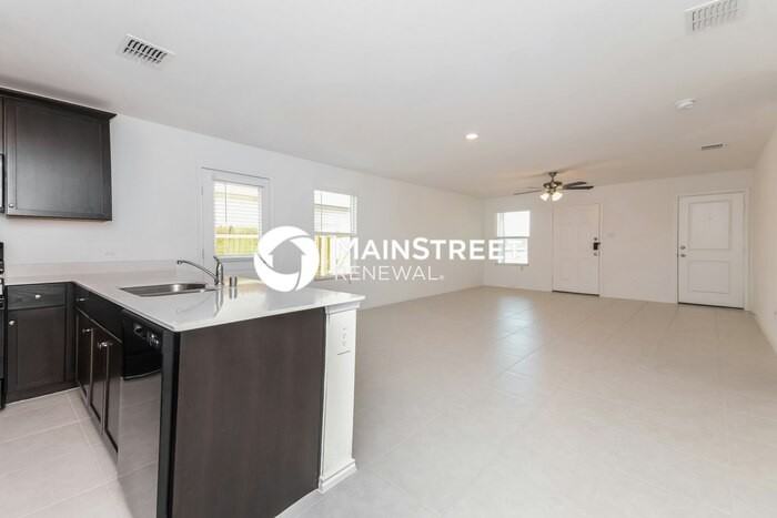 3104 Helix Bay Dr - Photo 5 of 16