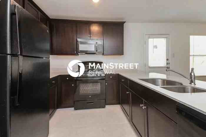 3104 Helix Bay Dr - Photo 7 of 16