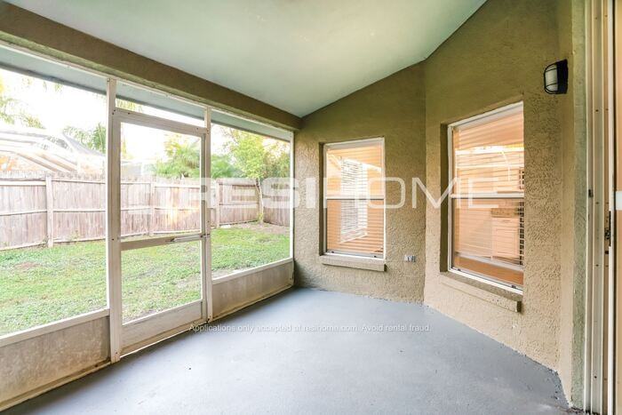 1704 Scotch Pine Dr - Photo 7 of 18