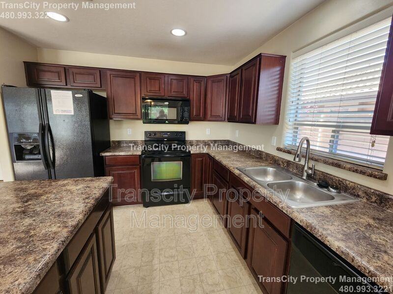 38444 N Joann Way - Photo 7 of 18