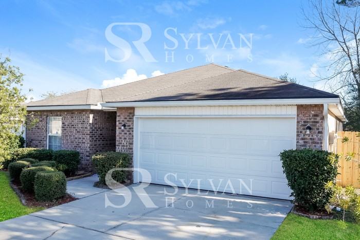 2547 Fox Creek Dr - Photo 3 of 16