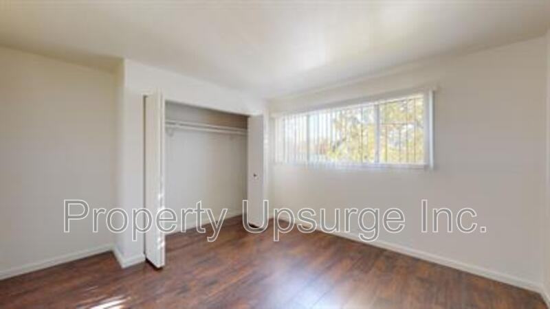 715 Mary St #11 - Photo 6 of 9