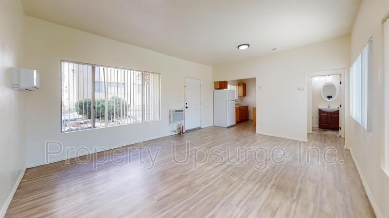 715 Mary St #30 - Photo 2 of 8