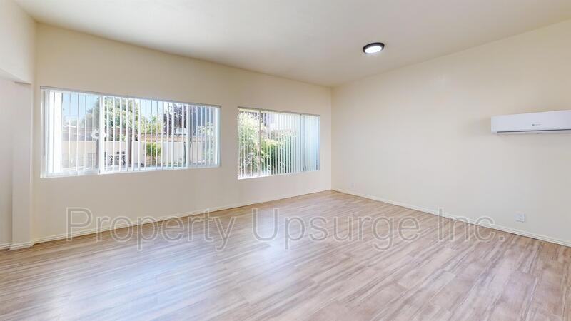 715 Mary St #30 - Photo 4 of 8