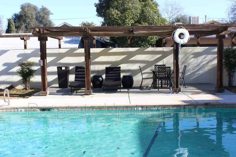 715 Mary St #30 - Photo 7 of 8