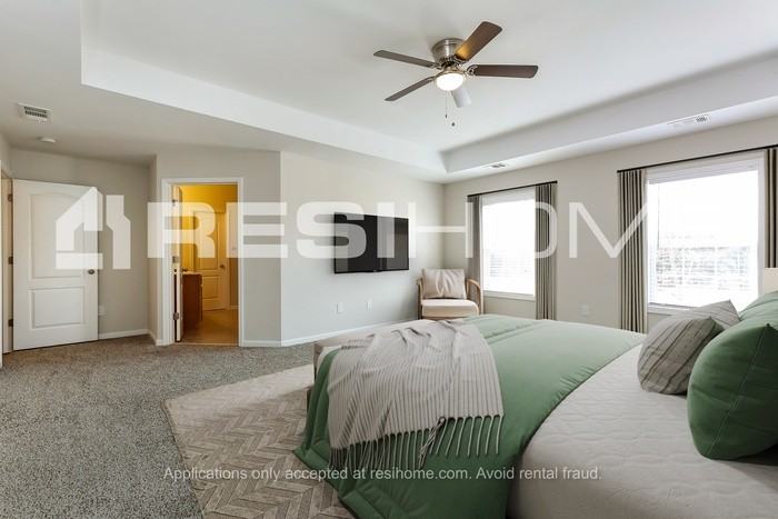 15 Pimmit Pl - Photo 7 of 18