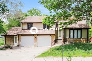 featured image of 5804 Nw Klamm Dr