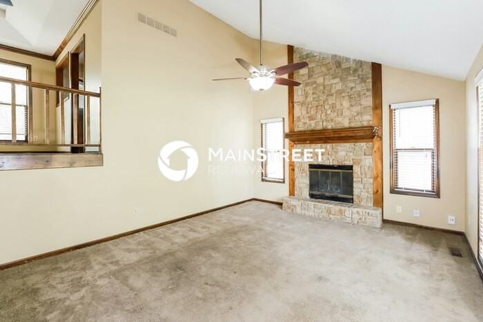 5804 Nw Klamm Dr - Photo 6 of 16