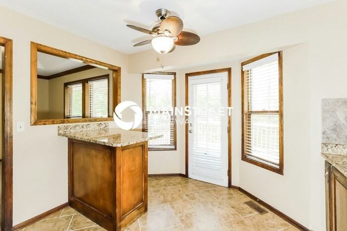 5804 Nw Klamm Dr - Photo 6 of 16