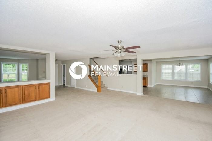 8208 Firefly Way - Photo 5 of 17