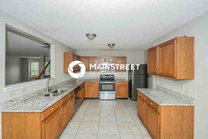 8208 Firefly Way - Photo 7 of 17