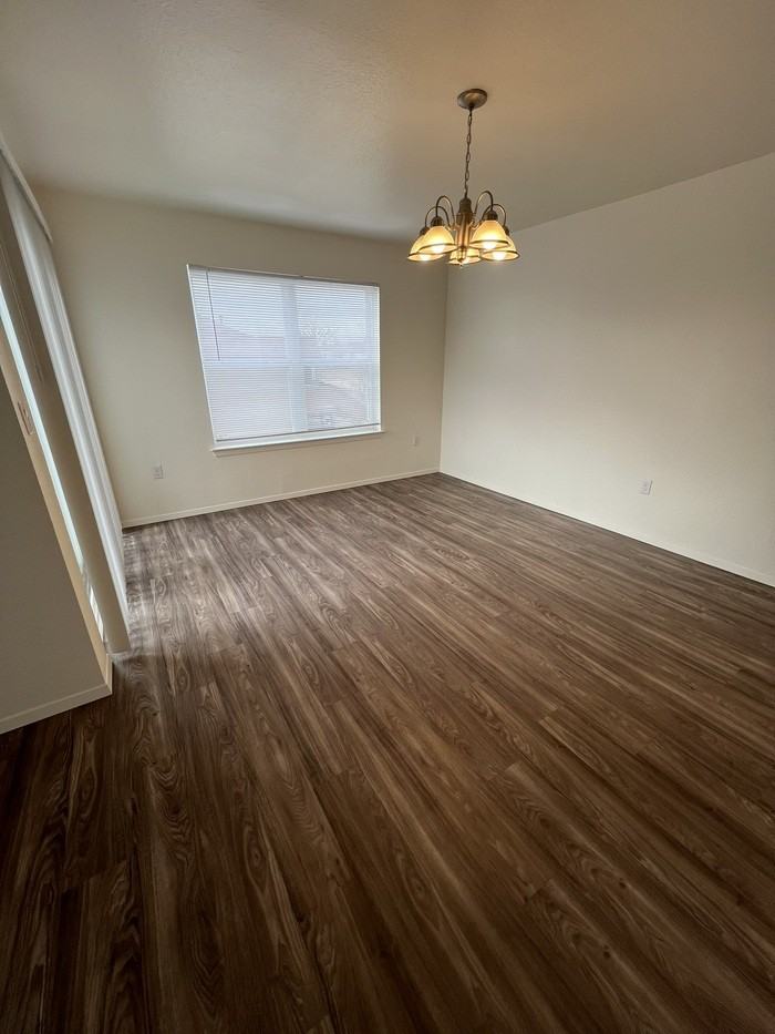 1151 Dakota Dr - Photo 6 of 14