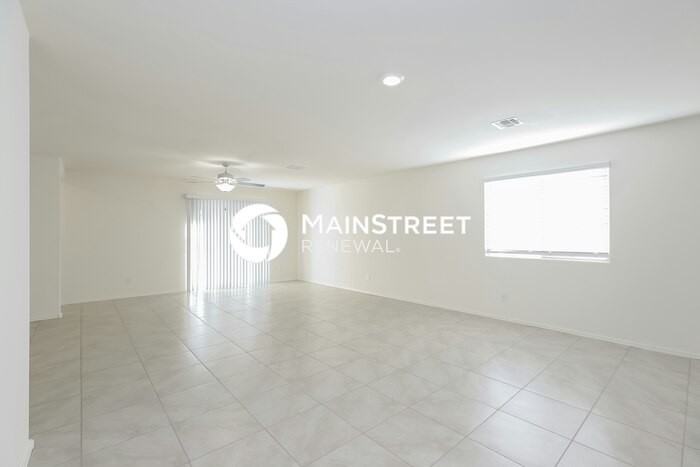 25368 W Mahoney Ave - Photo 4 of 16