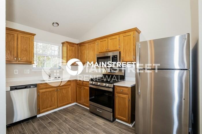 3639 Mosswood Ln - Photo 6 of 17