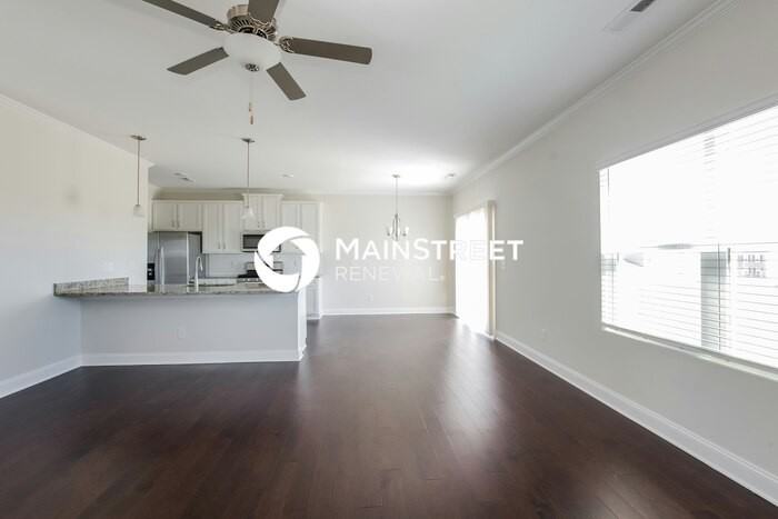 2126 Vecchio Dr - Photo 5 of 17