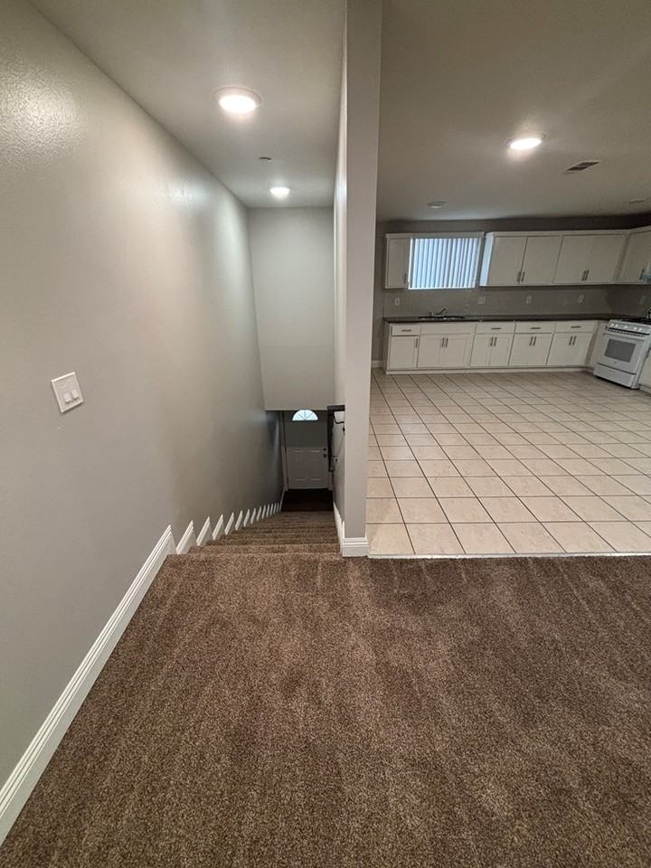 11227 Towne Avenue - Photo 2 of 18