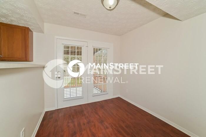 7537 Kilbridge Dr - Photo 6 of 16