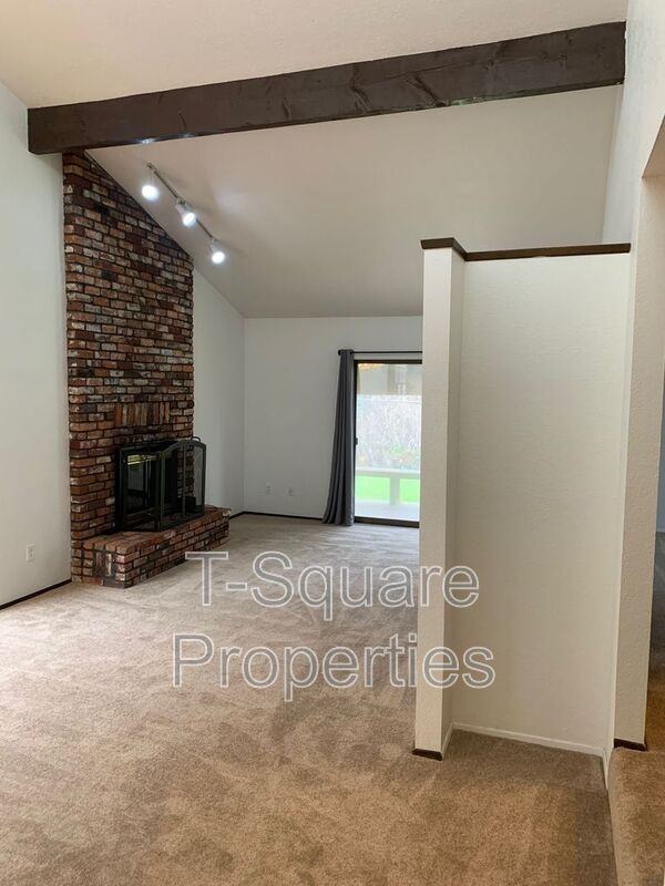 12120 E Gibson Rd #2 - Photo 7 of 29