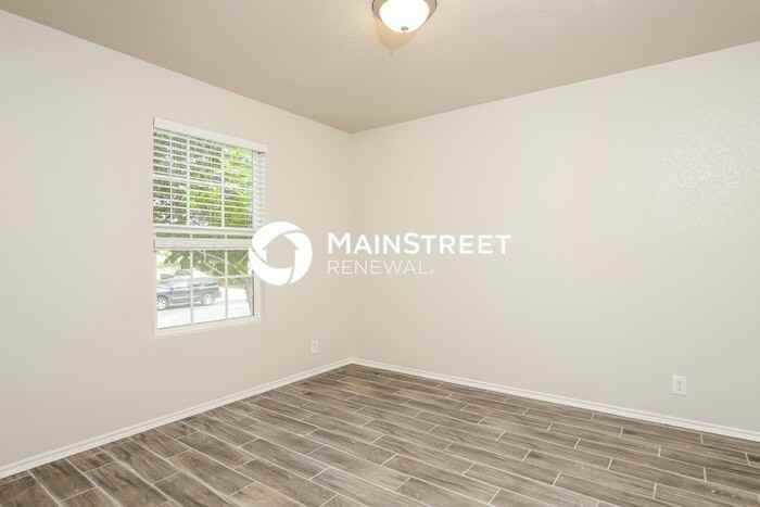 11322 Camp Creek Trl - Photo 5 of 17