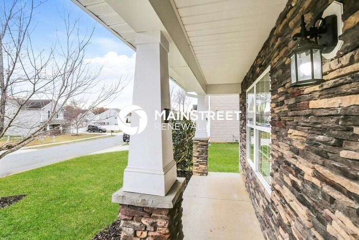 1310 Waldridge Ct - Photo 5 of 17